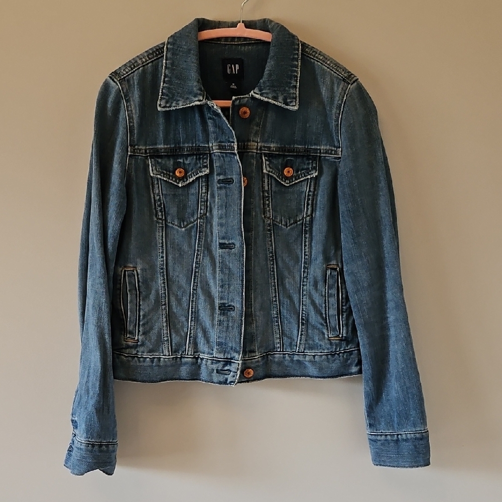 GAP Women's Classic Blue Jean Jacket